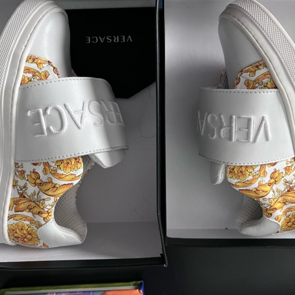 Authentic Versace Kids Boys Sneakers size 12 European size 30 - Picture 7 of 7